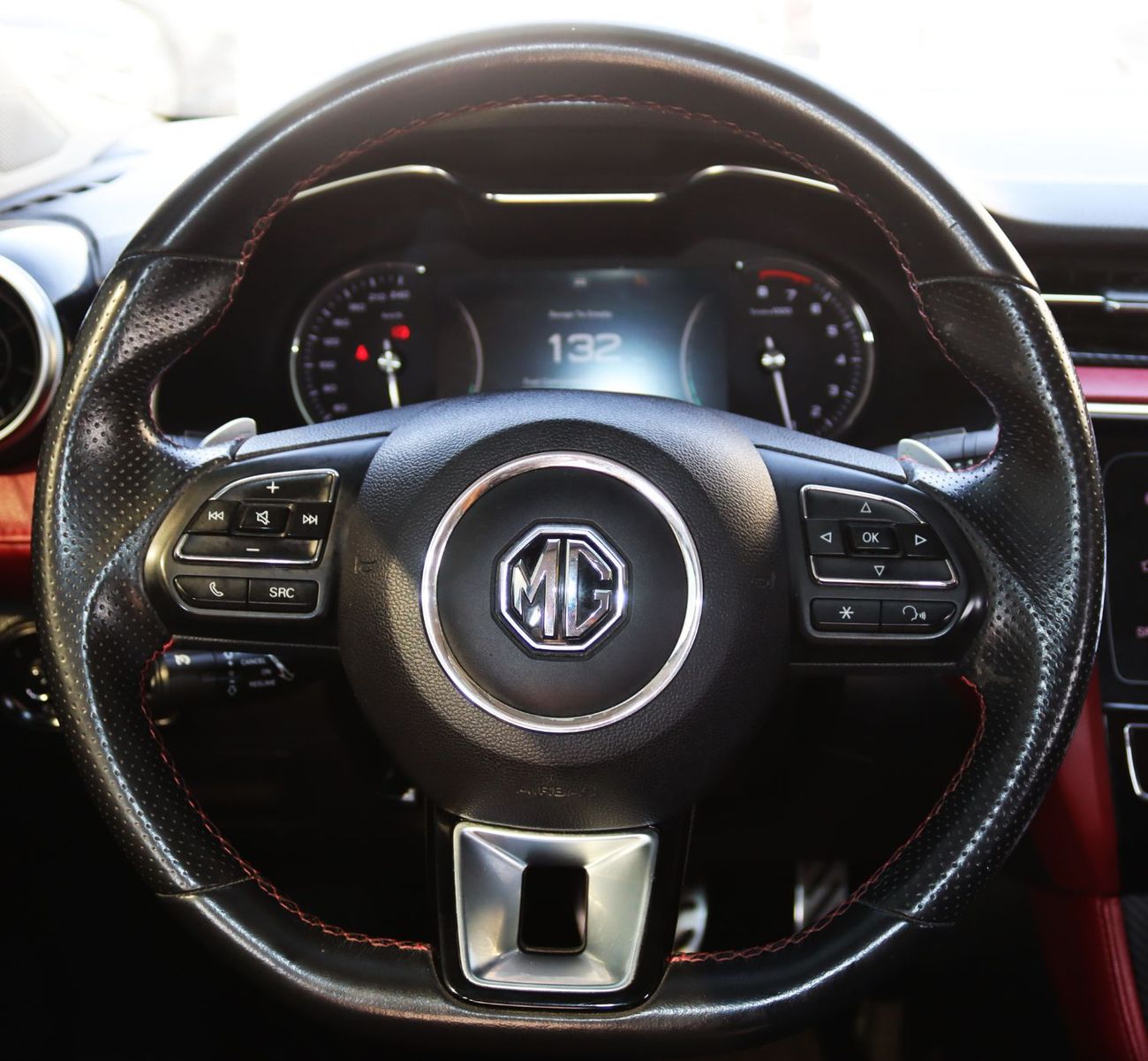 MG 6 Luxury 1.5L MG 6 -Luxury - 2022 - GCC - no accidents, 1.5L - in excellent condition