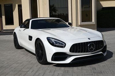 Mercedes-Benz AMG GT EMI 5999 AED - MERCEDES AMG GT 2020 - CONVERTIBLE ROOF  - V8 - LOW MILLAGE - WELL MAINTAINED
