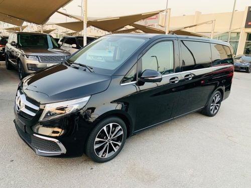 مرسيدس بنز V 300