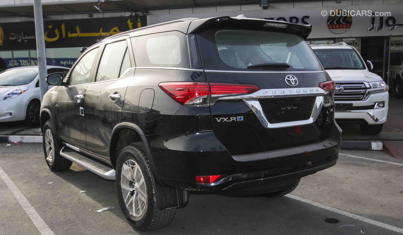 Toyota Fortuner VXR+ V6