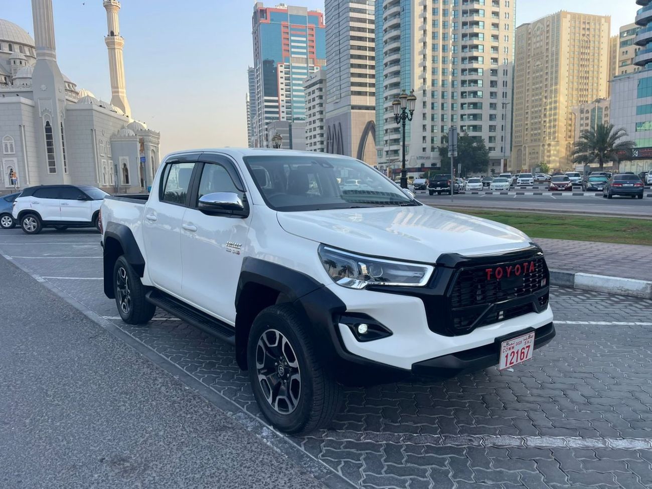 Toyota Hilux NEW HILUX 2.8 DIESEL  RIGHT HAND AUTOMATIC GEAR