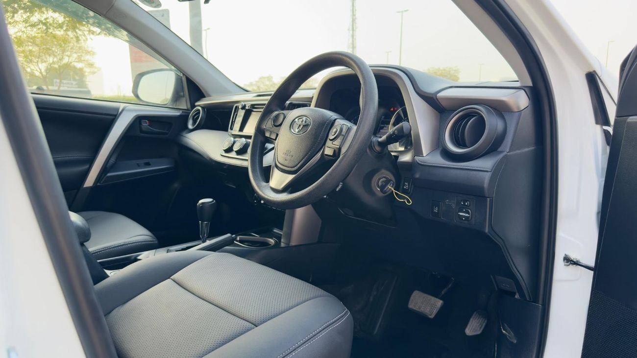 Toyota RAV4 GOOD CONDITION | 2.2L DIESEL ENGINE | RHD | LEATHER SEATS | AT | 2018 | REAR VIEW CAMERA