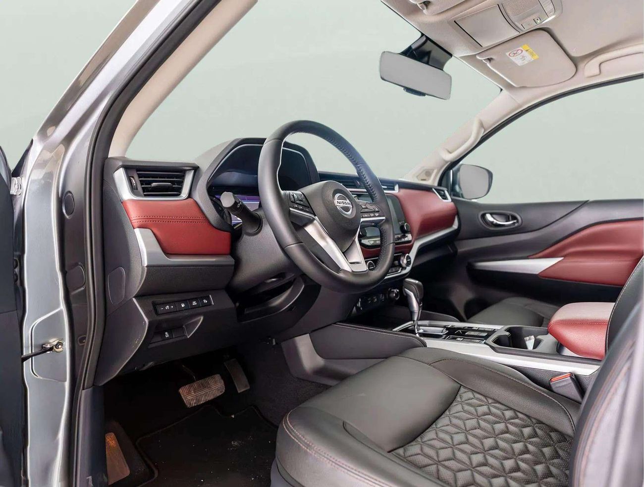 نيسان إكستيرا PLATINUM 2.5