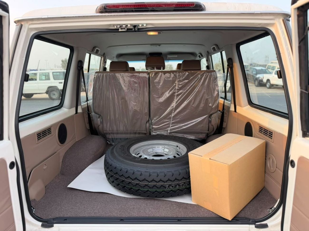تويوتا لاند كروزر 70 HT VXR 5 DOORS 4.0L