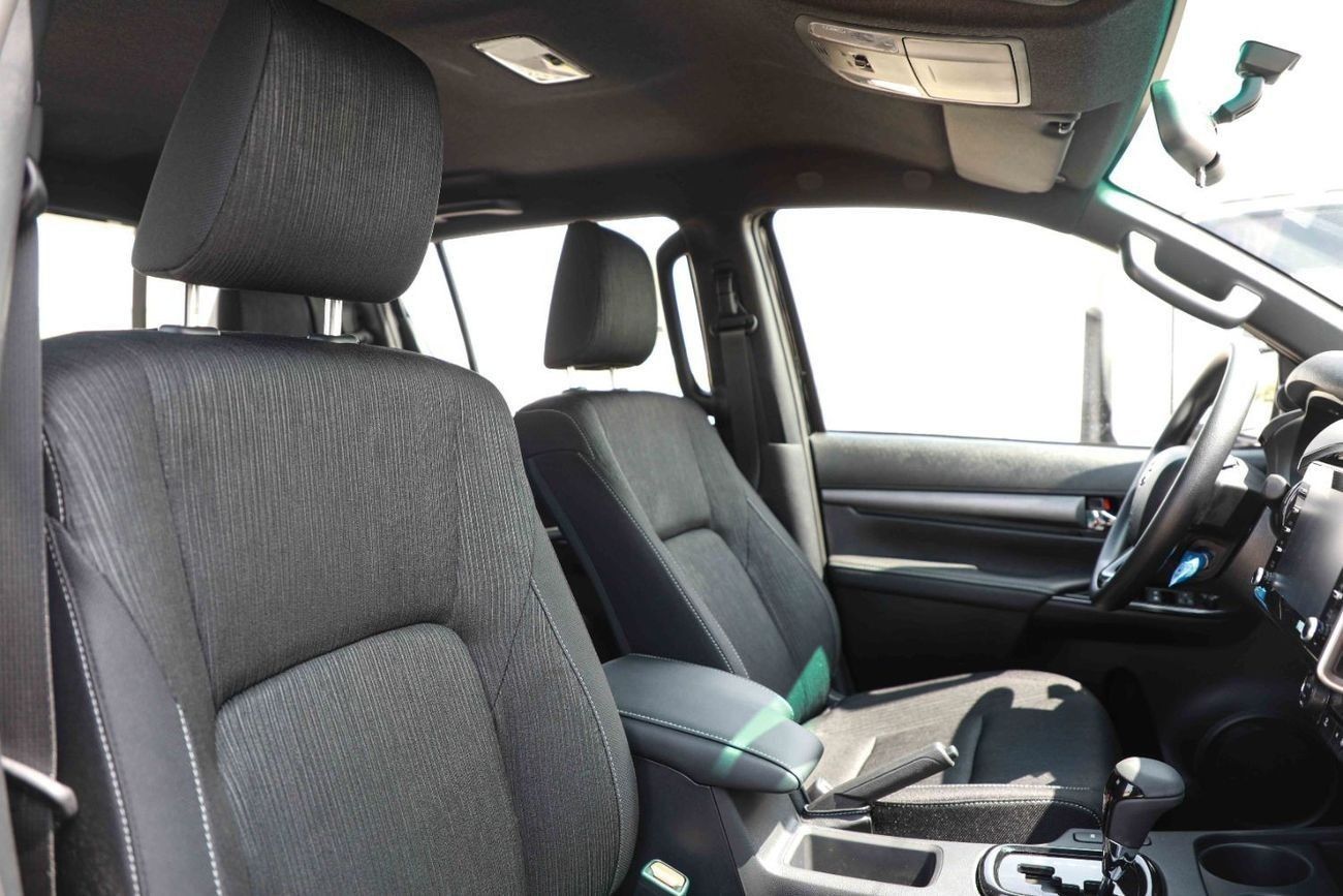 Toyota Hilux 2025 TOYOTA HILUX ADVENTURE 4.0 - ATTITUDE BLACK inside BLACK | Export Only