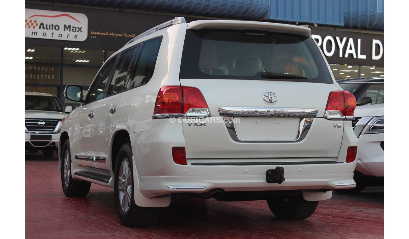 Toyota Land Cruiser (2014) VXR V8,GCC