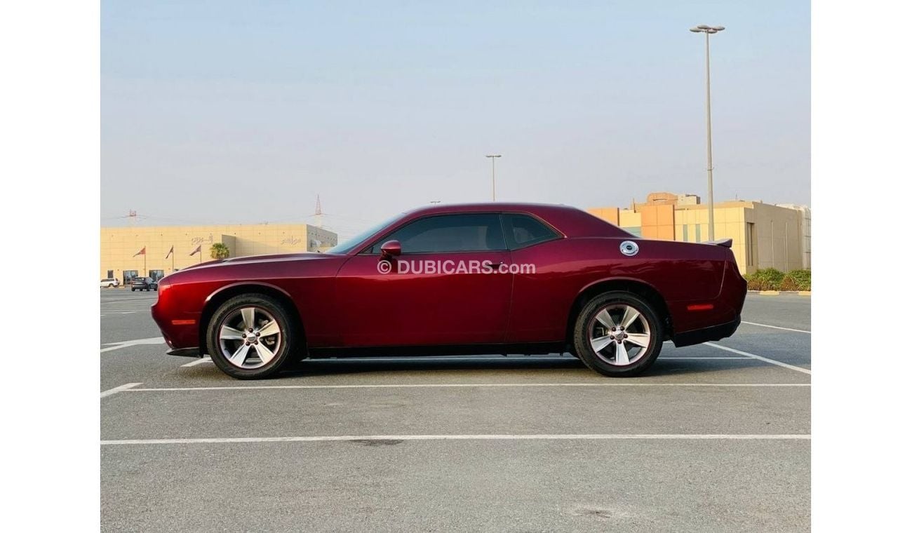 Dodge Challenger DODGE CHALLENGER SXT V6 MODEL 2018