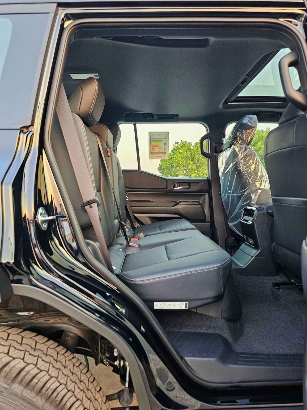 تويوتا برادو ALL ROUNDER TURBO / 2.4L PETROL V4 / SUNROOF / DIFFLOCK / COOL BOX (CODE#PR24S1)