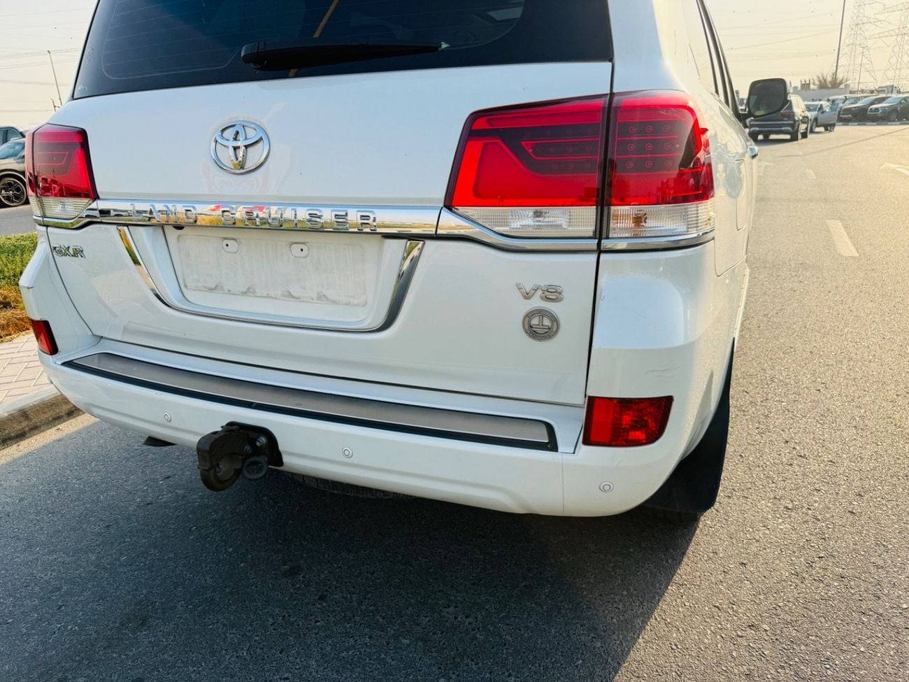 Toyota Land Cruiser Toyota landcuriser Years 2020 Diesel GXR1 4.5L full option GCC V8