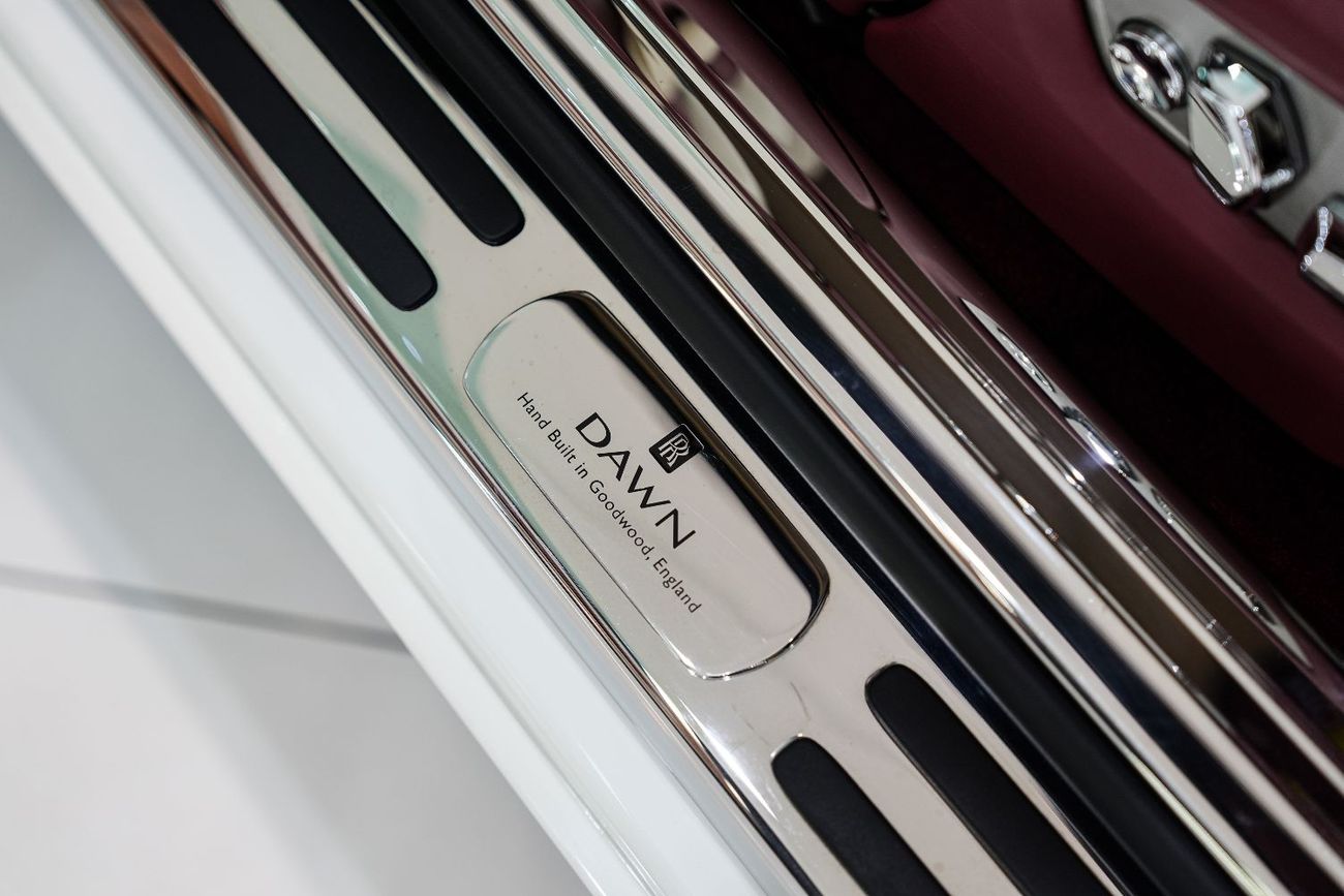 Rolls-Royce Dawn Two-Tone Interior, Full Canadel Panelling, Dealer Warranty Till 20/10/2027!!
