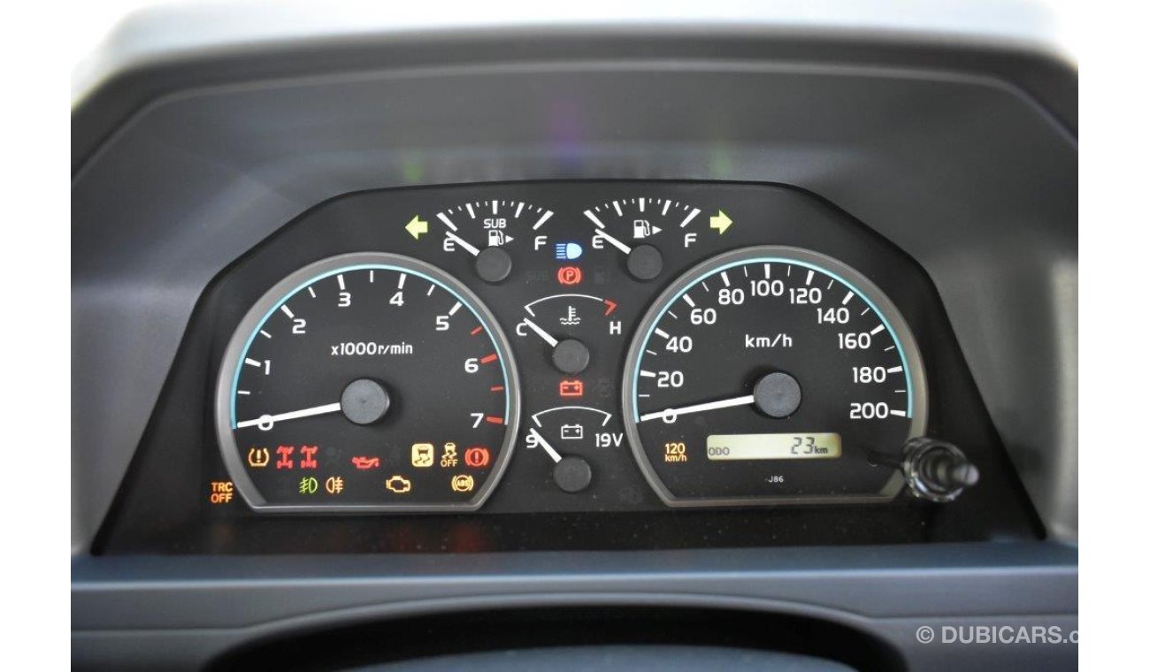 تويوتا لاند كروزر بيك آب Single Cab V6 4.0L Petrol Limited