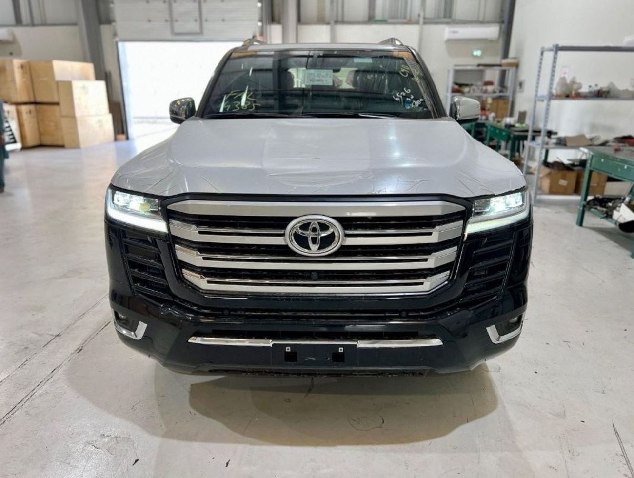 Toyota Land Cruiser VXR 3.5L Twin Turbo 401 HP Brand New * Export Price *