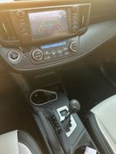 Toyota RAV4 2017 Toyota Rav4 Full Option XLE 2.5L V4 - Front / Back Sensors & Radar - Auto Trunk Push Start -