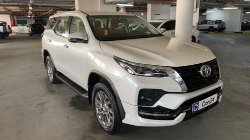 تويوتا فورتونر 2025 VXR | AED 2249/Month | 0 DP | 30 Day Return | Warranty | Service History
