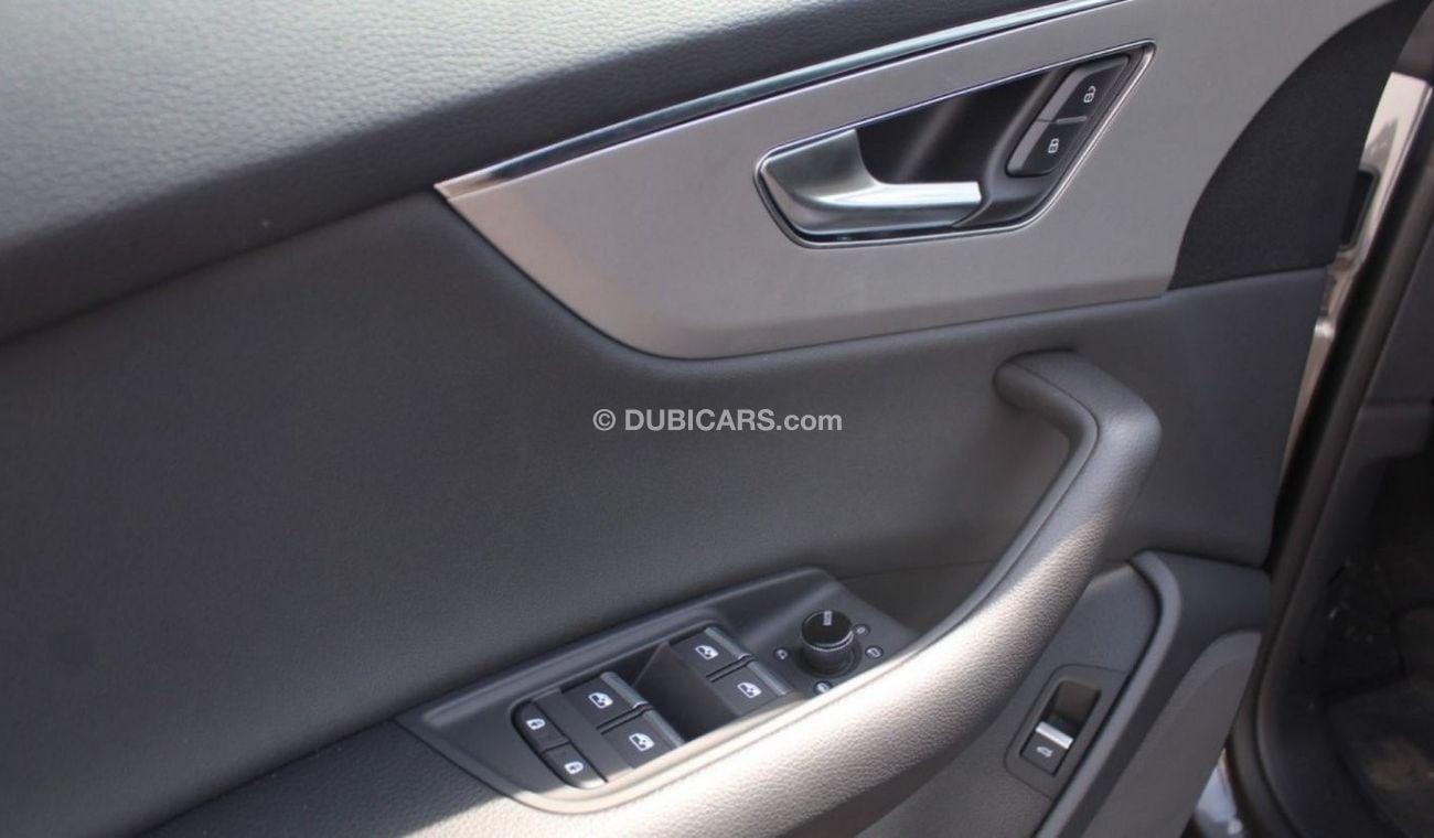 أودي Q8 AUDI Q8 4.0L 55 TFSI QUATTRO (Export and Local)