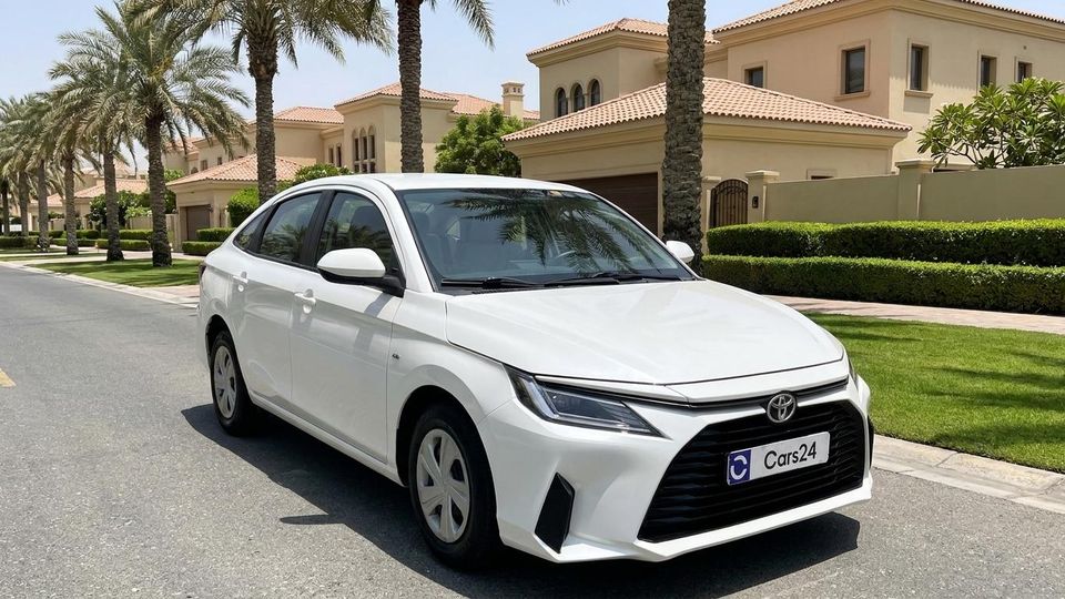 Toyota Yaris E