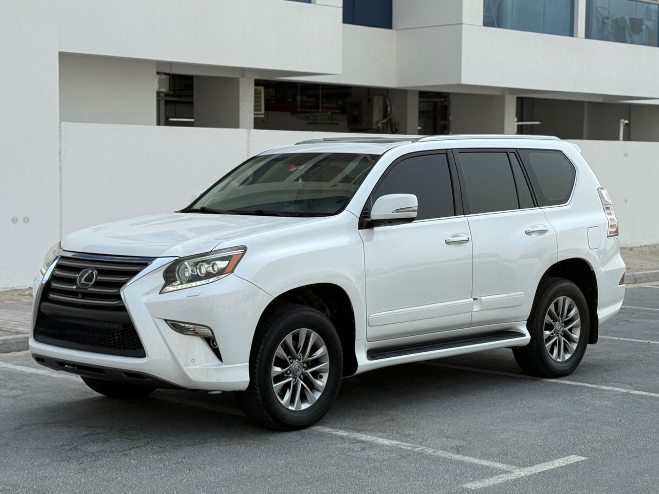 Lexus GX460 Platinum 4.6L ( CYL)