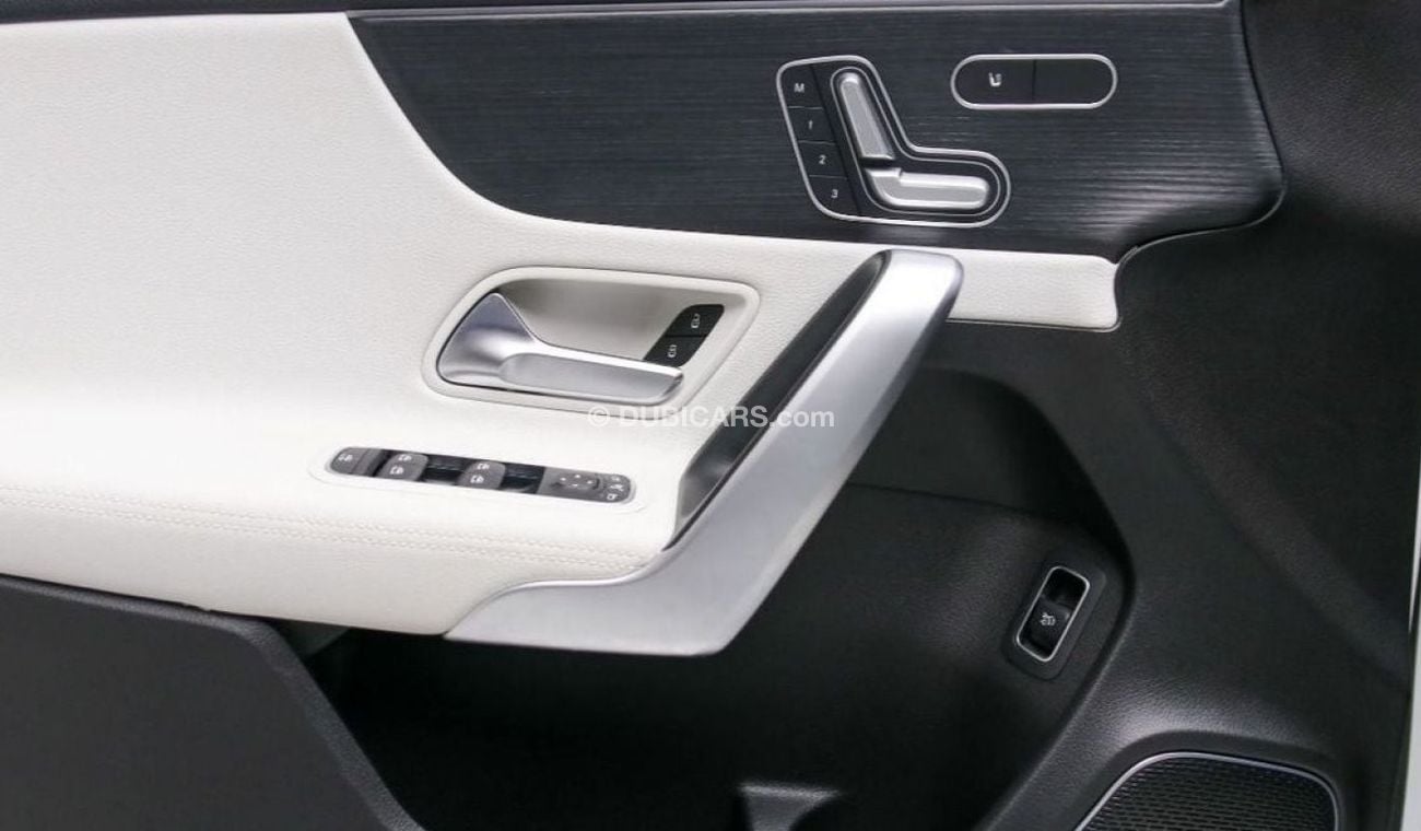 مرسيدس بنز A 220