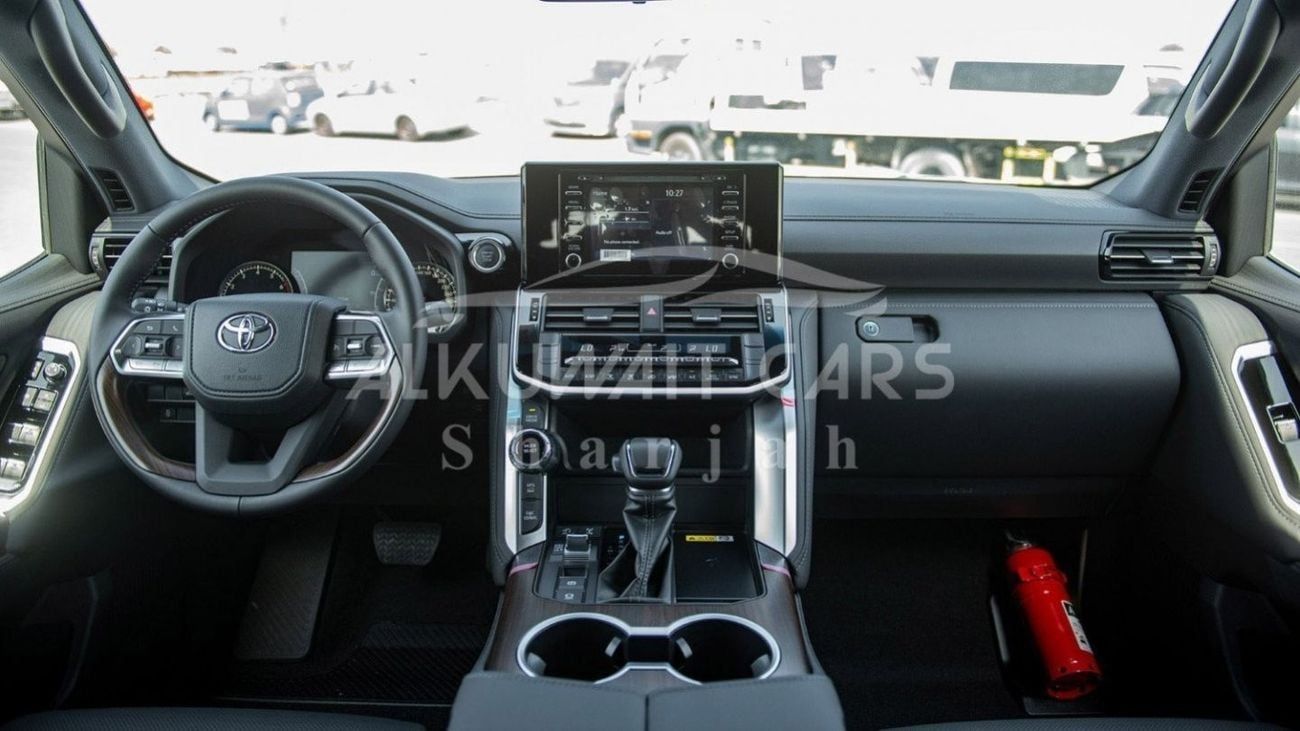 تويوتا لاند كروزر TOYOTA LAND CRUISER 300 VX 3.5P AT MY2024 – BLACK