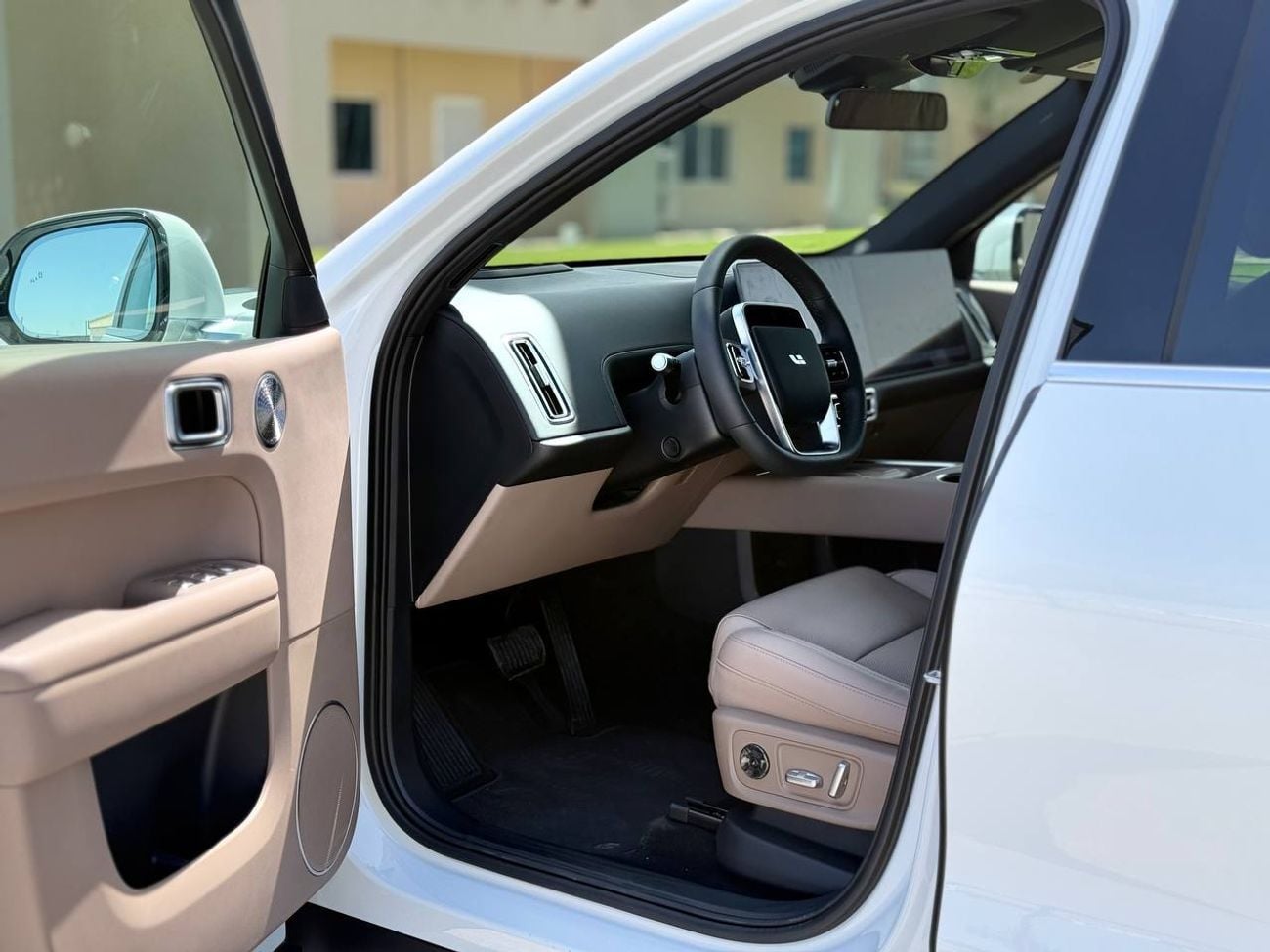 Li Auto L6