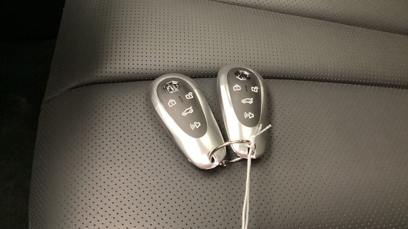 MG RX9 Luxury | Start 2026 with the ideal drive | Guaranteed Warranty | 0 Down Payment