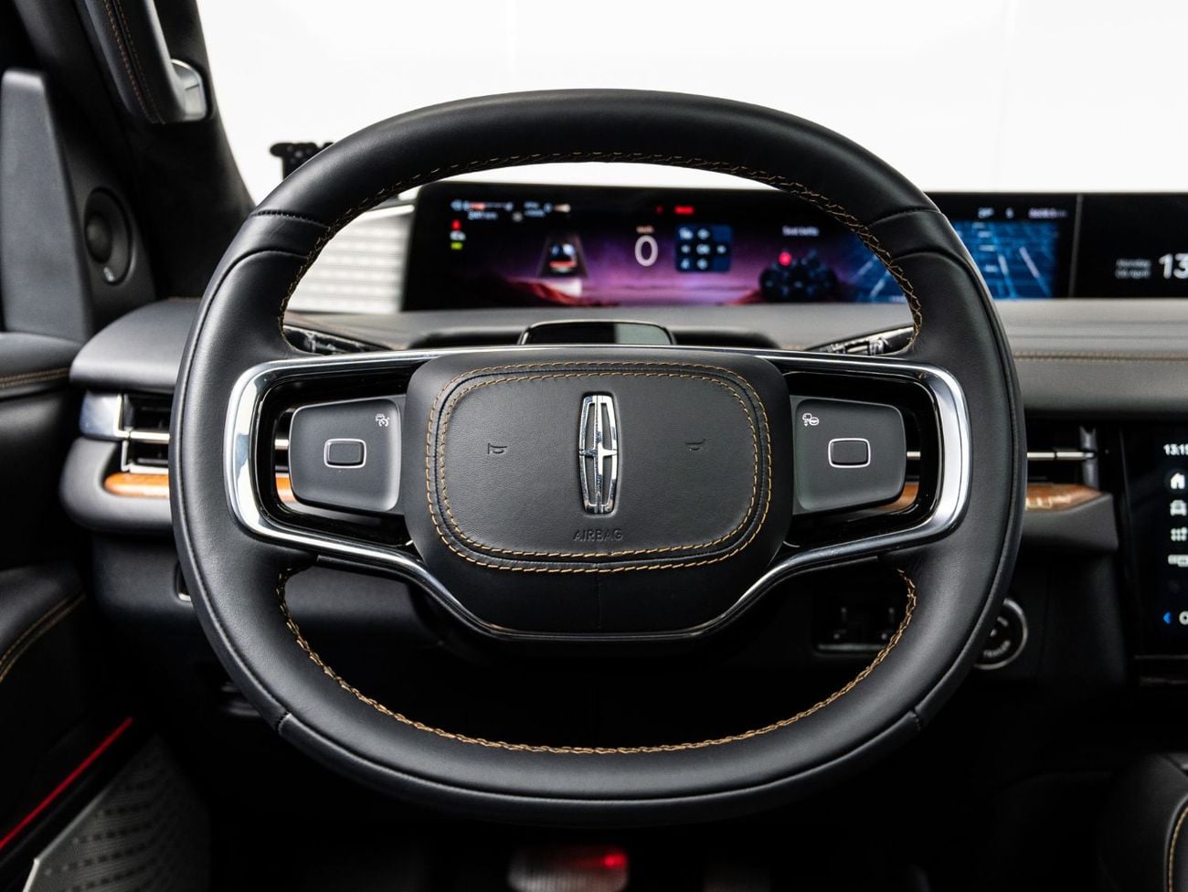 Lincoln Navigator 2025 Lincoln Navigator Presidential, 3.5L V6, AWD, 440bhp, 10 Speed Automatic (Selectshift)