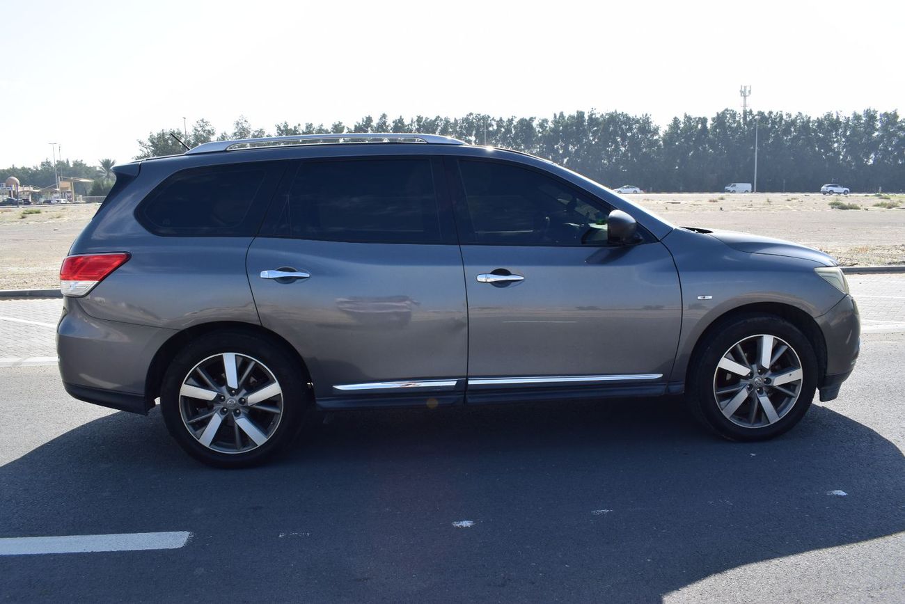 Nissan Pathfinder Nissan Pathfinder SL 3.5L (260 HP) 4WD, Model:2015