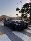 مرسيدس بنز A 220 188-hp turbocharged 2.0-liter 4-cylinder