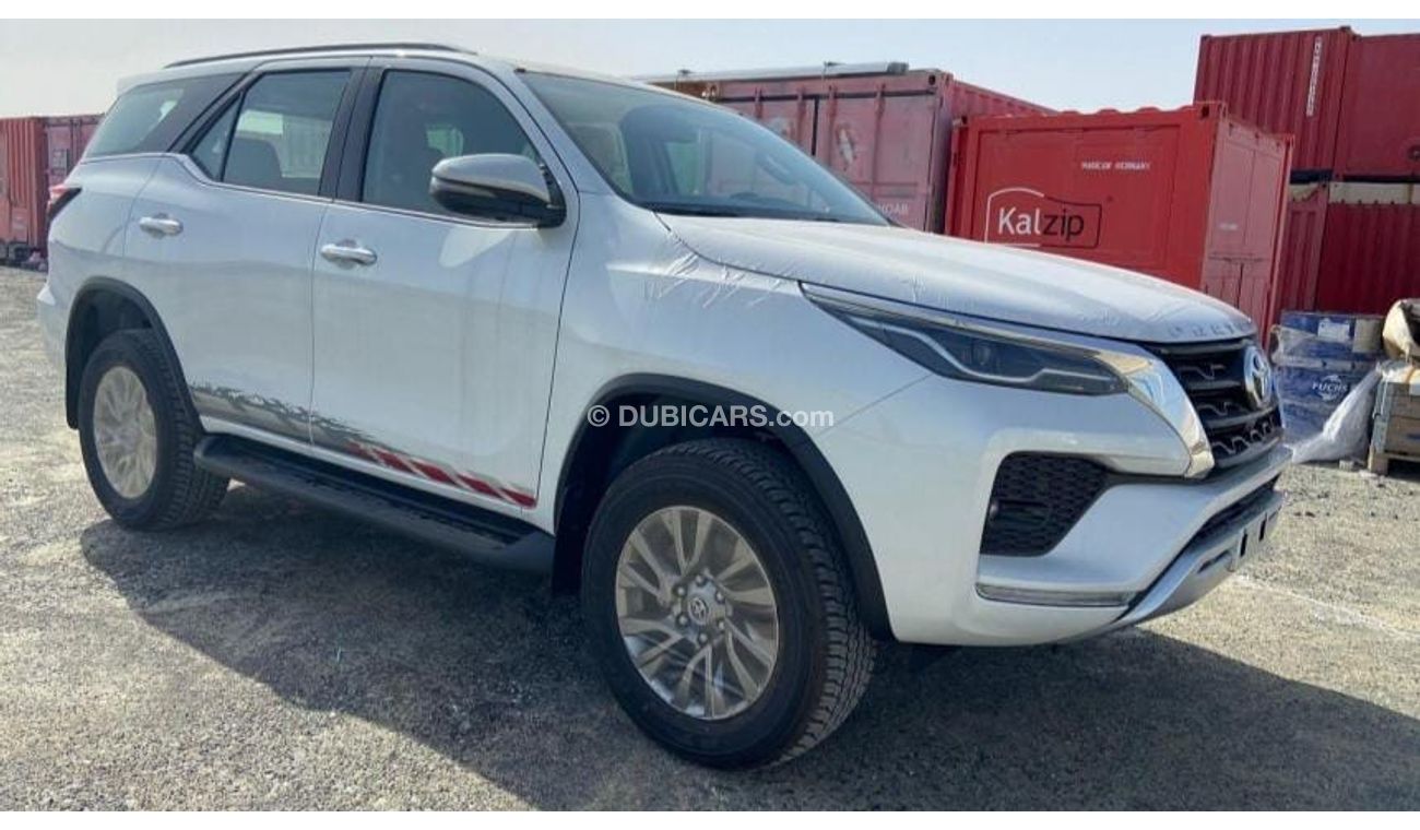 Toyota Fortuner TOYOTA FORTUNER 2.8L DSL  4/4 FULL OPTION 2023