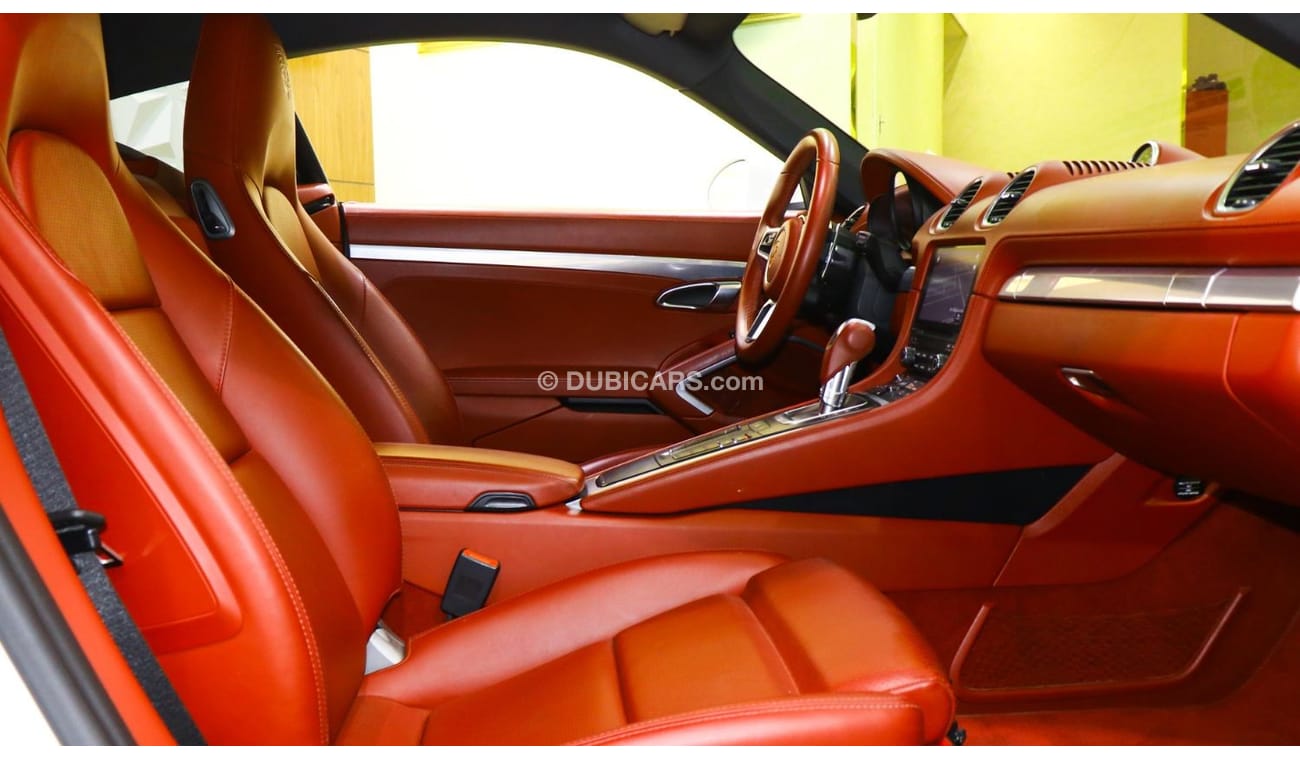 Porsche 718 Cayman Std PORSCHE CAYMAN 718 2018 GCC ORIGINAL PANIT