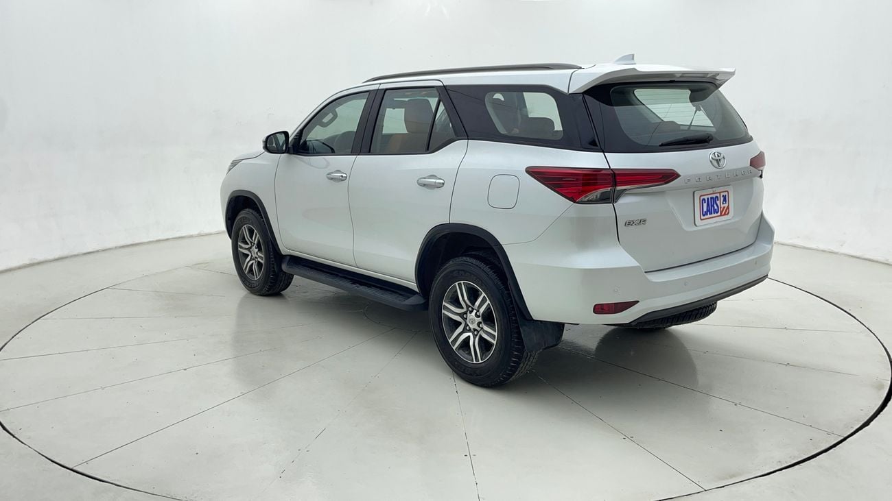 تويوتا فورتونر EXR 2.7 | بدون دفعة مقدمة | اختبار القيادة في المنزل