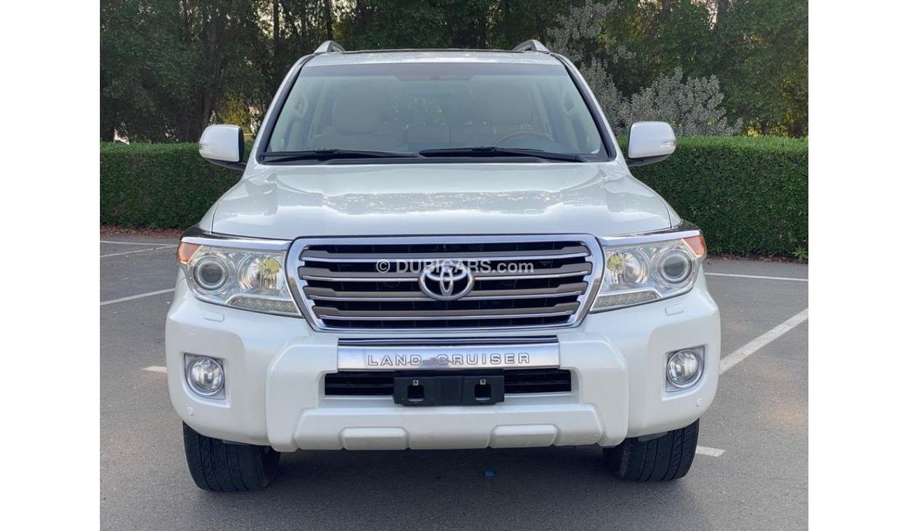 Used 2013 Toyota Land Cruiser VXR (J200), 5dr SUV, 8cyl Petrol ...