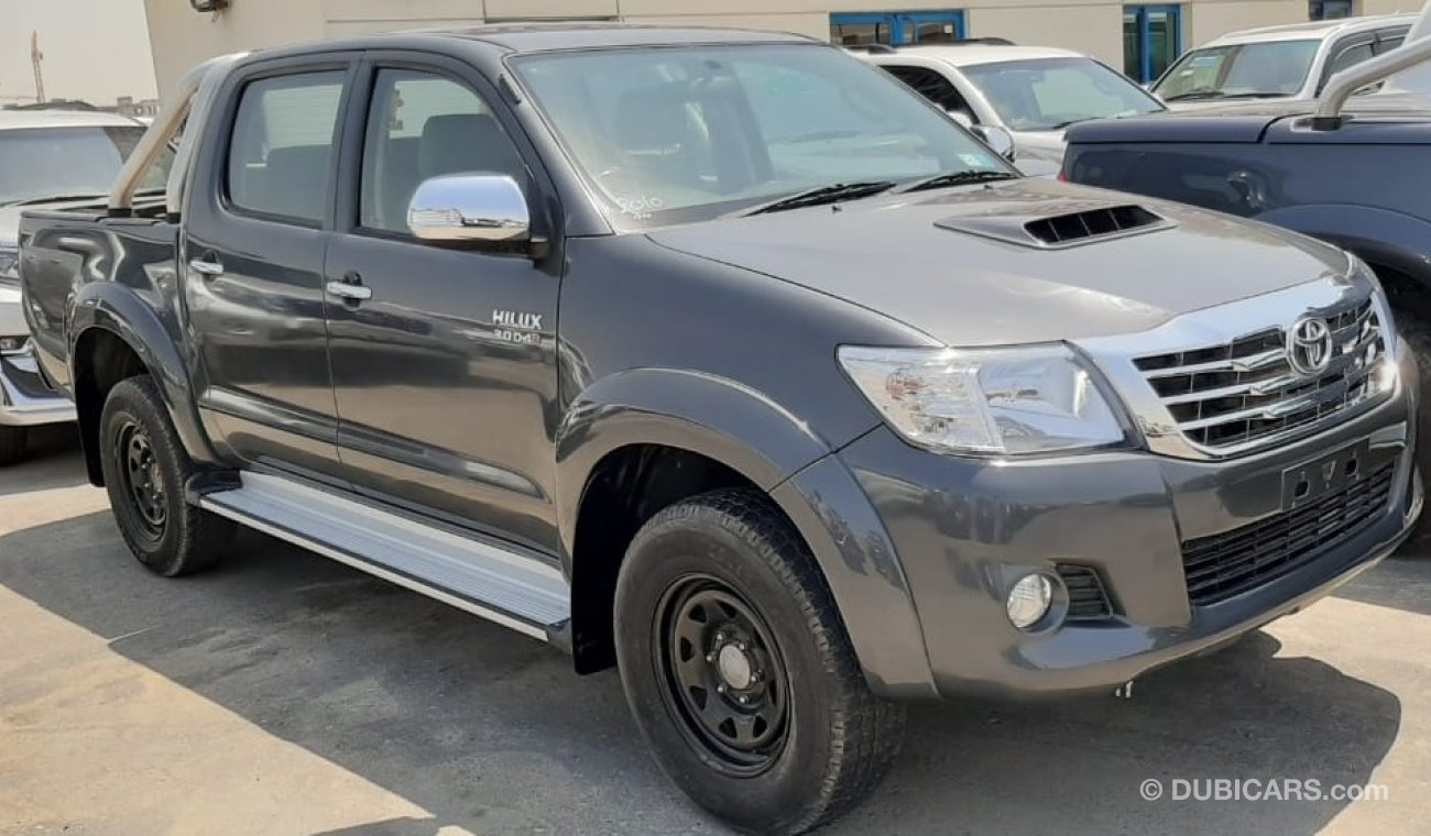 Toyota Hilux DIESEL 3.0L AUTOMATIC GEAR  RIGHT HAND DRIVE