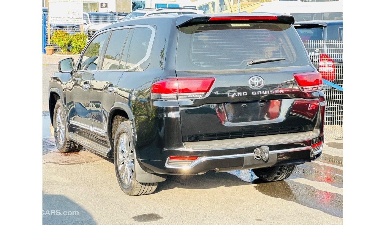 Toyota Land Cruiser GXR