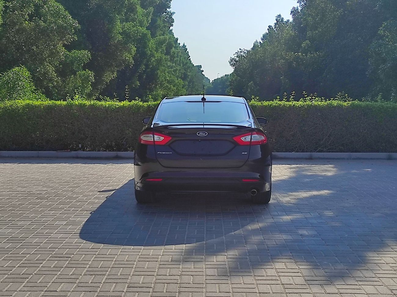 فورد فيوجن SE 2.0L Ford Fusion 2015 gcc V4 full opstions