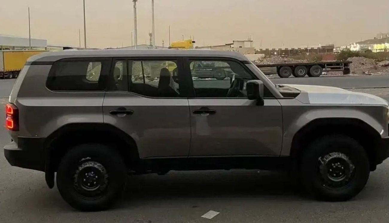 Toyota Prado 2.4L PETROL 2024 GCC