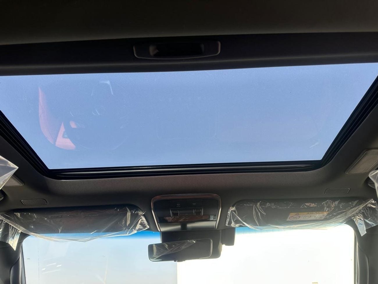 لكزس LX 700h VIP