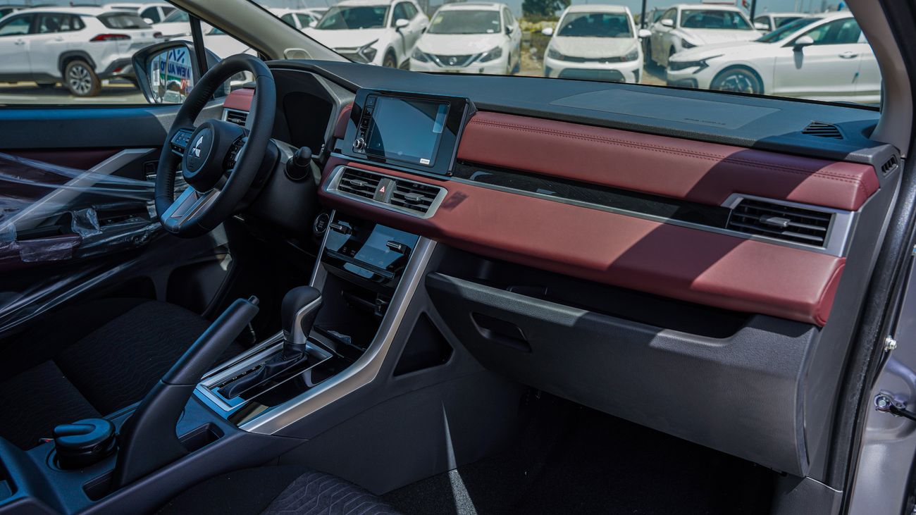 Mitsubishi Xpander Cross