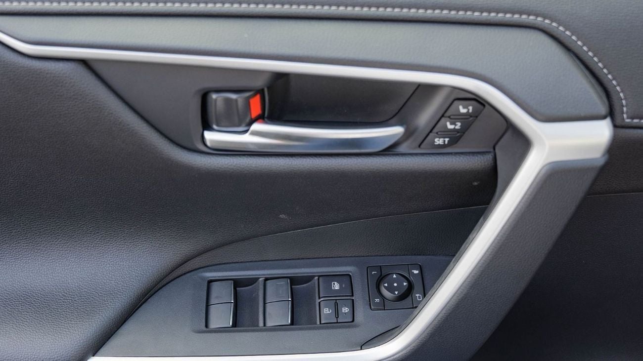 Toyota RAV4 2025 Toyota RAV4 Limited 2.5L AWD AT Hybrid (Black)