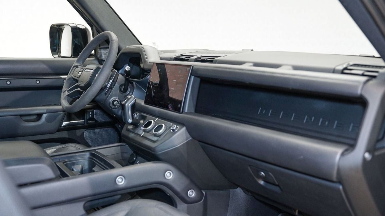 Land Rover Defender 110 V8 Carpathian Edition - Kahn Kit - Extended Special Offers - AED 6,424 P/M