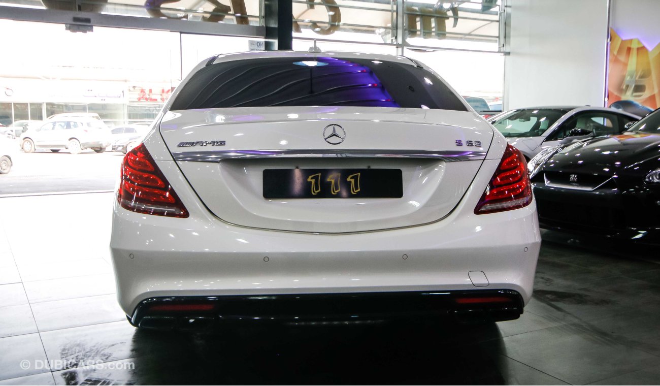 Mercedes-Benz S 63 AMG