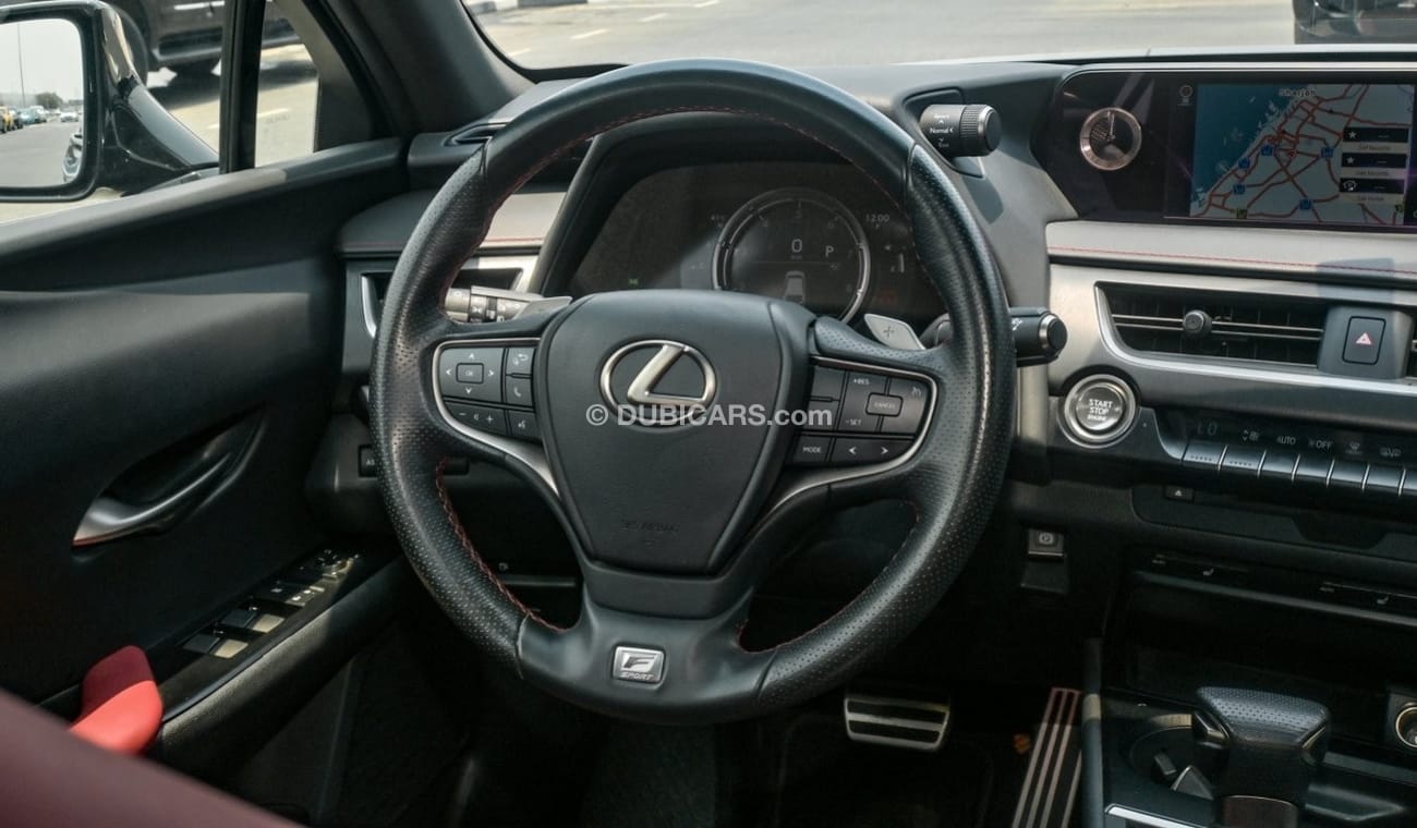 Lexus UX200