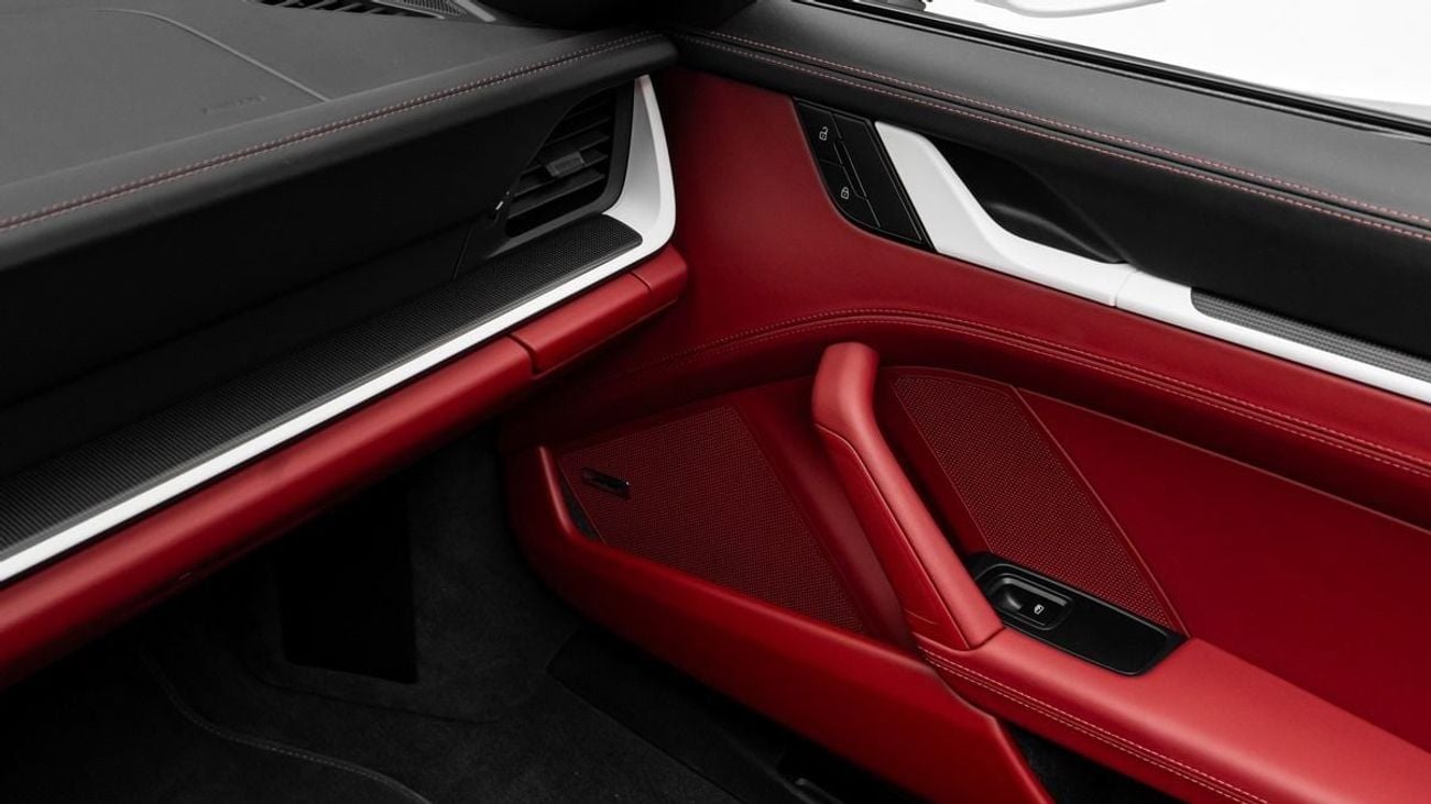 Porsche 911 Targa 4 GTS - 2026 - GCC Specs - Under Warranty