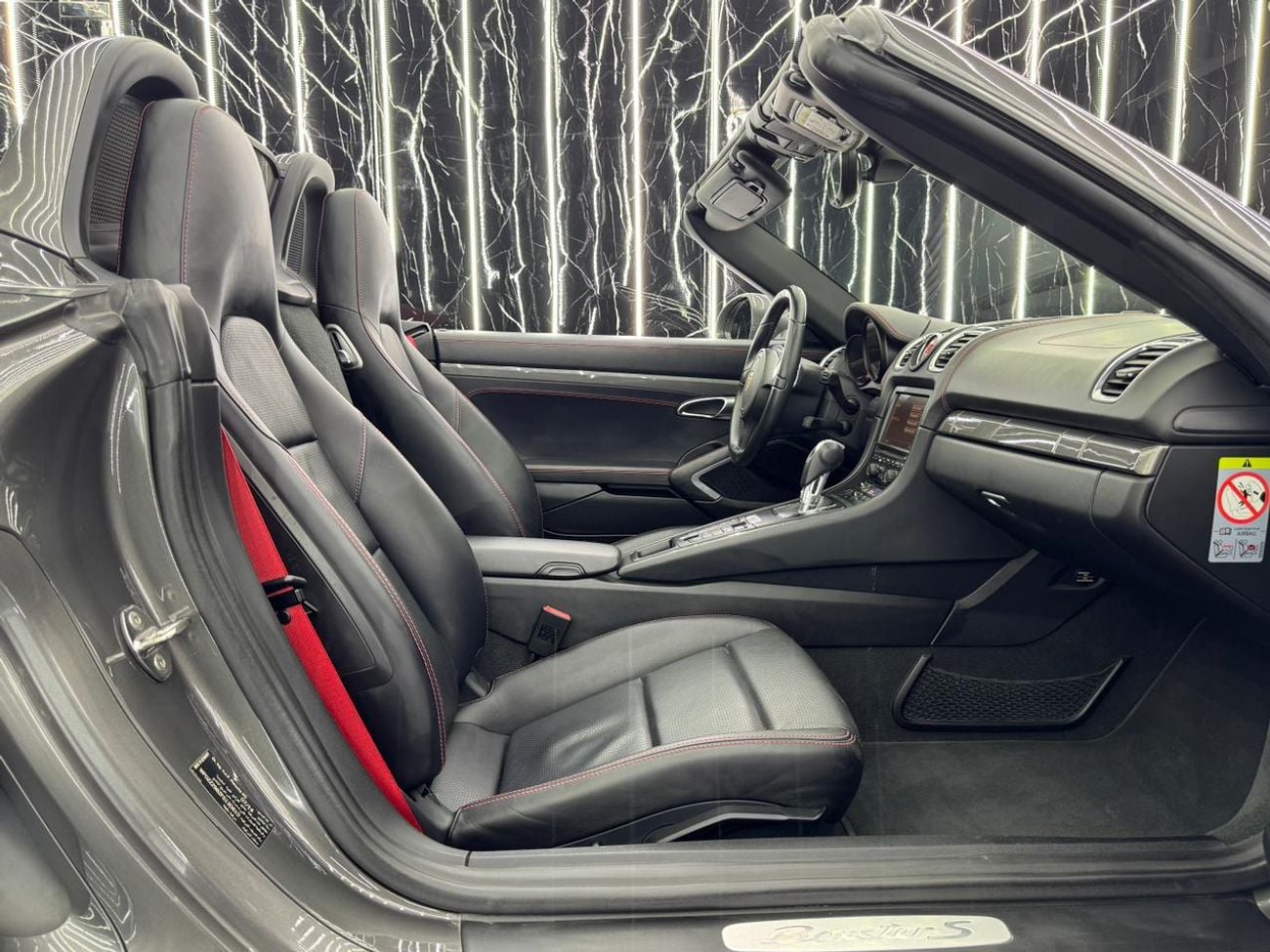 Porsche 718 Boxster S  3.4 AMT V6, RWD, 7 PDK