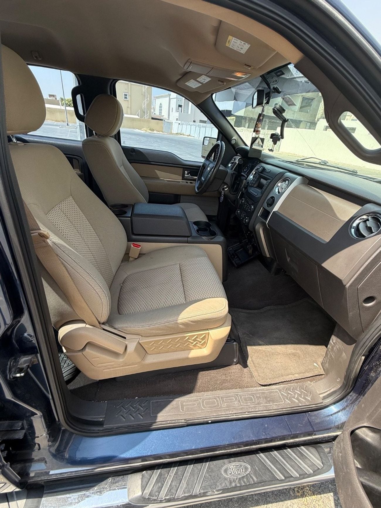 فورد F 150 XLT كابينة طاقم كروم باك