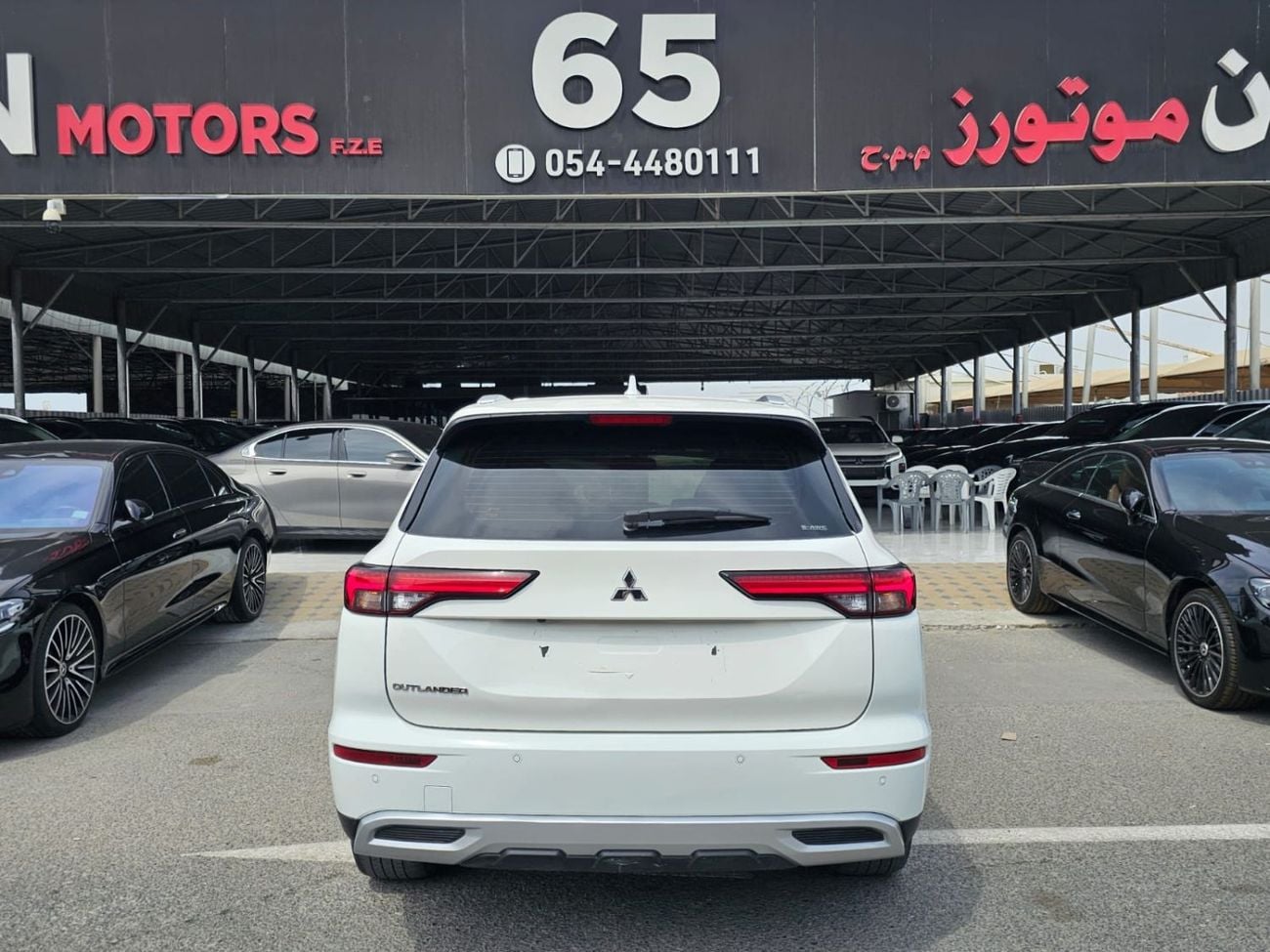 ميتسوبيشي آوتلاندر GLX High 2.4L