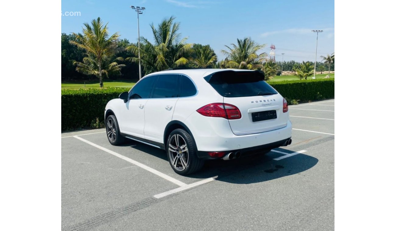 Porsche Cayenne Std