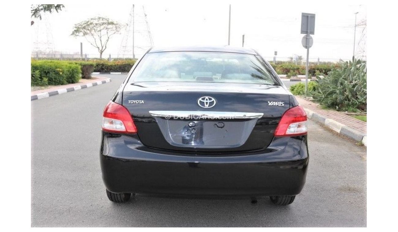 Toyota Yaris Toyota yaris 2011 automatic gulf space