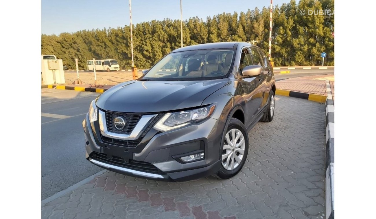 Nissan X-Trail AWD - (Rogue)