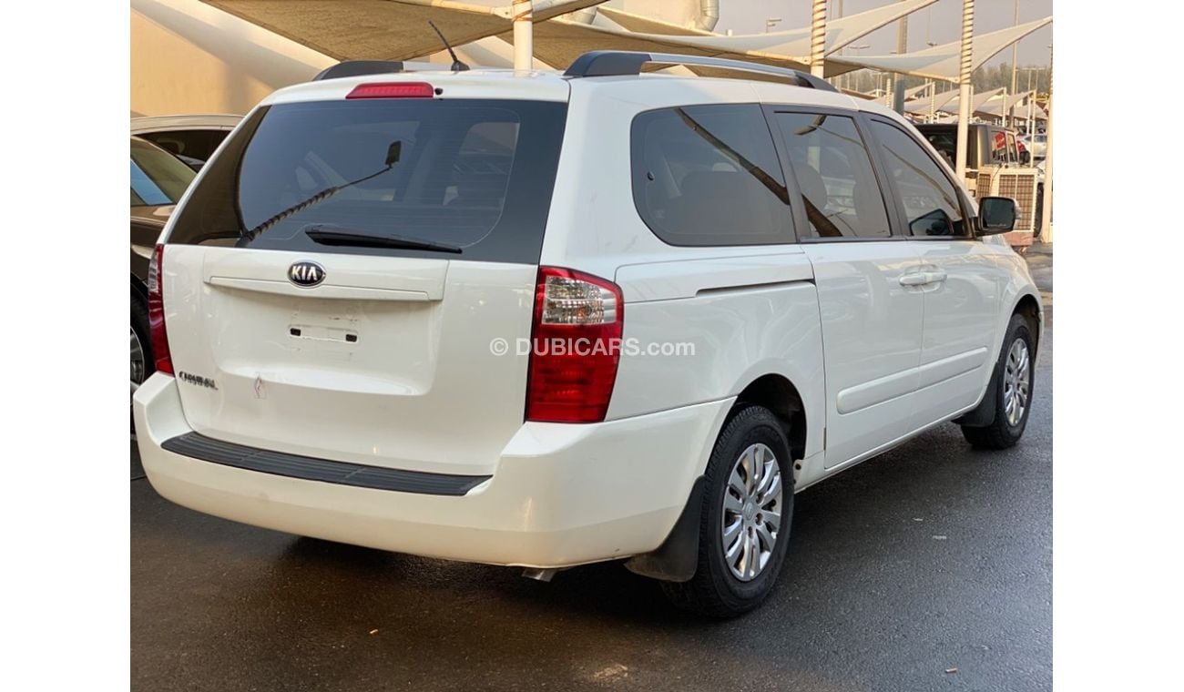 كيا كارنيفال Kia carnival 2013 , GCC , in perfect condition